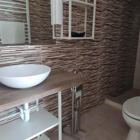 Apartment Anonymus Vendeghaz