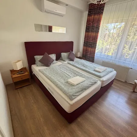 Anonymus Apartman *
