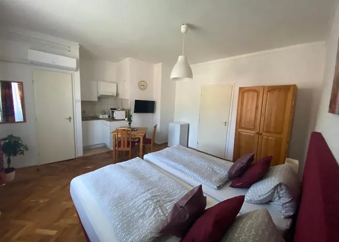 דירה Anonymus Vendeghaz