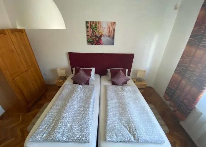 Anonymus Vendeghaz Appartement Siófok