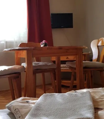 Anonymus Vendeghaz Appartement *